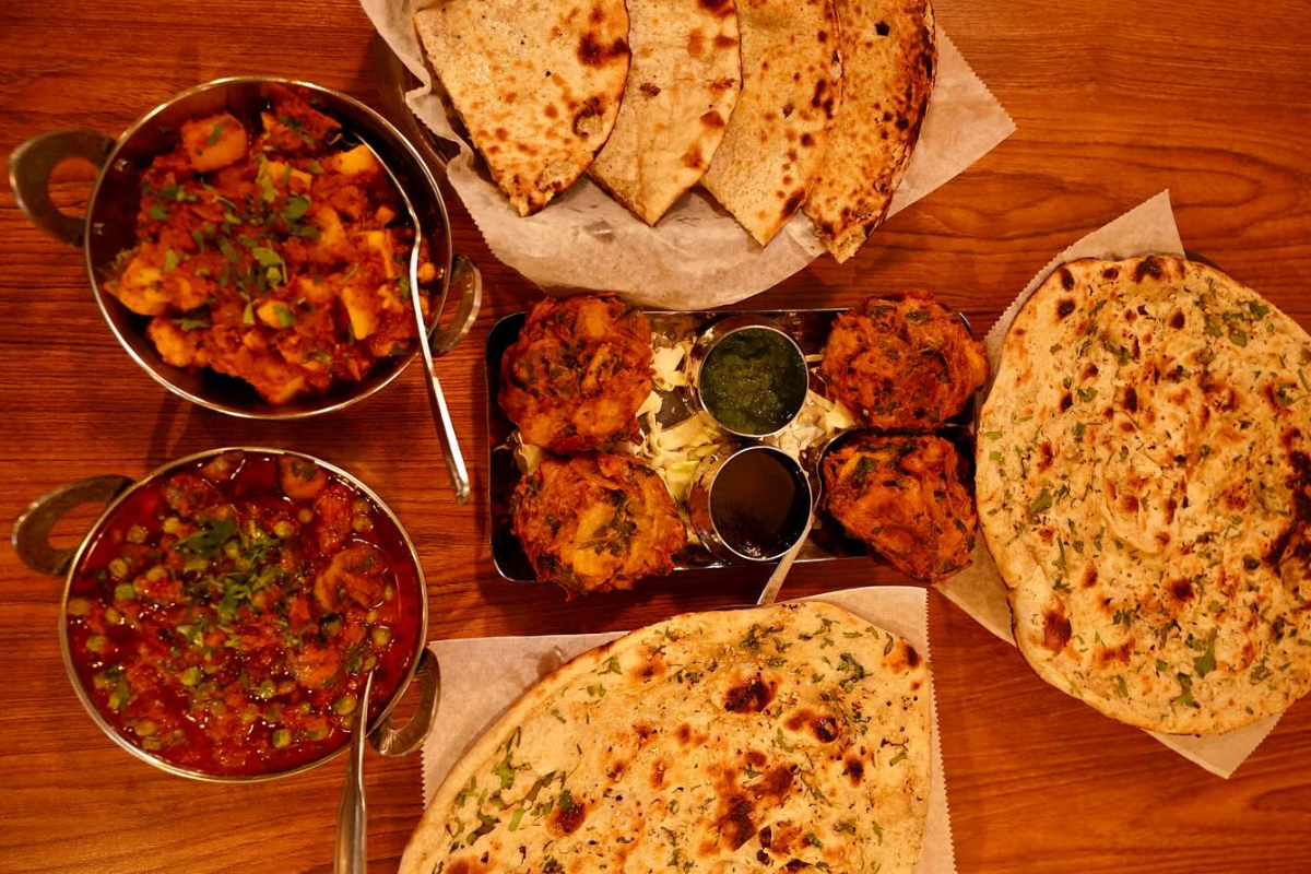 Bombay Palace: Murray's Authentic Indian Restaurant Bringing Southern Specialties & Tandoori Excellence to 900 East